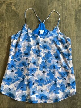 ✨ NWT - J. Crew Factory Blue Floral Scalloped Tank✨
